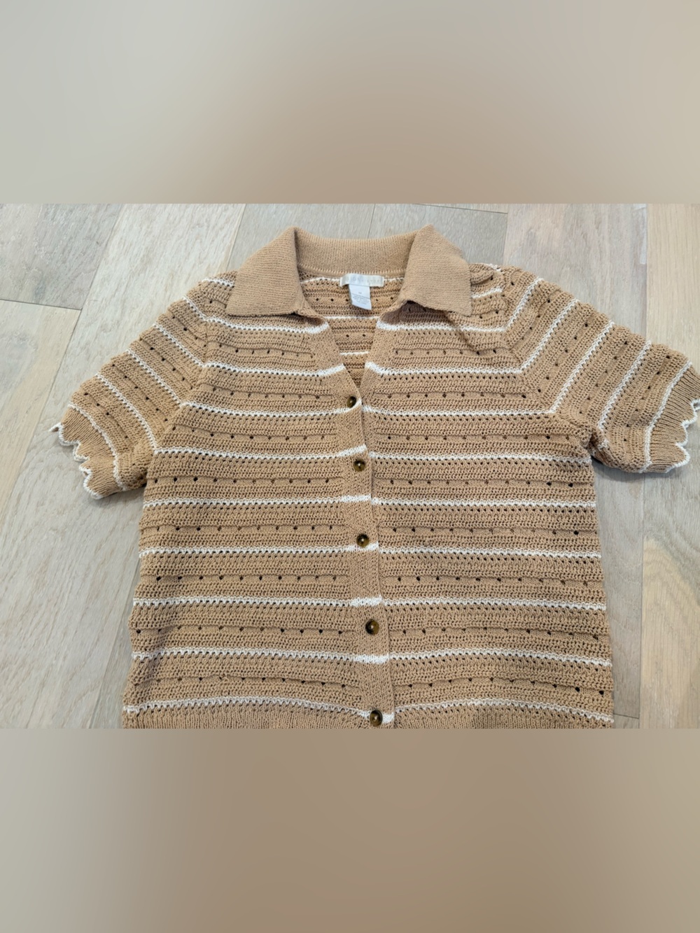 Design History Short-Sleeve Knit Polo Top in Tan and Cream